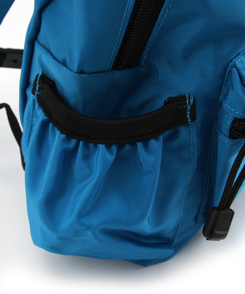 SHIPS KIDS（シップスキッズ）の「SHIPS CARRYING EQUIPMEN:デイ パック S（バックパック/リュック・キッズ・レッド/イエロー/ライトブルー/グリーン系カモフラージュ/オリーブ・ONE SIZE）」の14枚目の写真