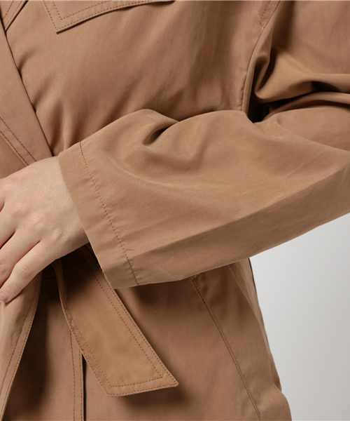 MOUSSY（マウジー）の「GOWN TRENCH JK F（その他アウター・レディース・インディゴブルー/ベージュ/ライトカーキ/ボルドー・1/2）」の9枚目の写真