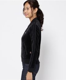 adidas（アディダス）の「『adidas Originals = PHARRELL WILLIAMS Hu