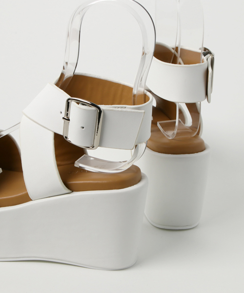 CLANE(クラネ)の「【CLANE】CROSS BELT SANDAL(サンダル・レディース・ホワイト・36/38)」の5枚目の写真