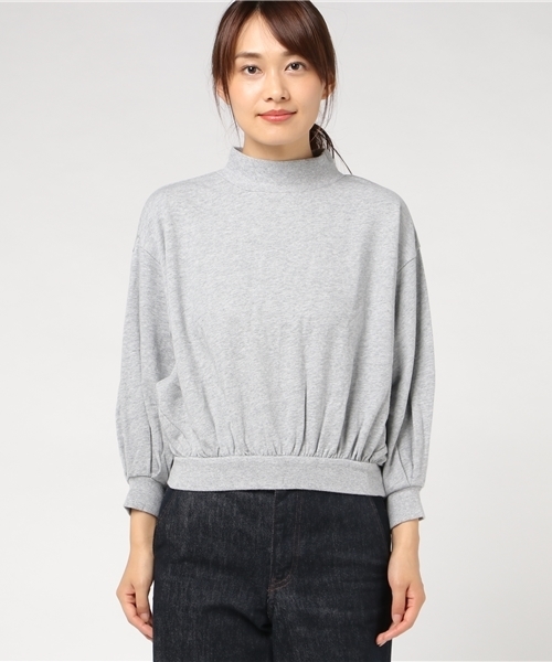 SLY（スライ）の「TUCK SLEEVE SW TOPS（Tシャツ/カットソー・レディース・トップグレー/ブラック/ワインレッド・1/2）」の4枚目の写真