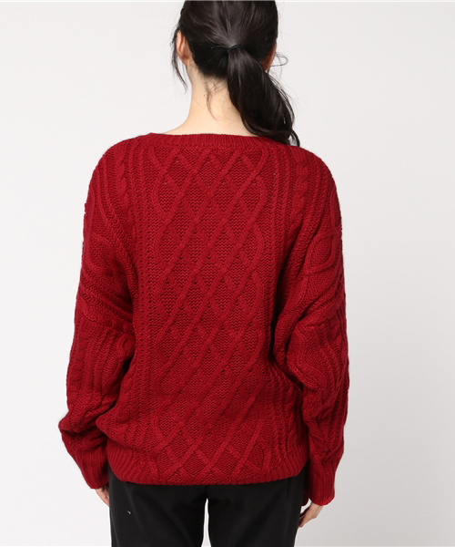 Denime(ドゥニーム)の「ケーブルプルオーバービッグシルエットニット(ニット/セーター・レディース・レッド/オフホワイト/ブラック/ベージュ/杢グレー/マスタード・FREE)」の9枚目の写真