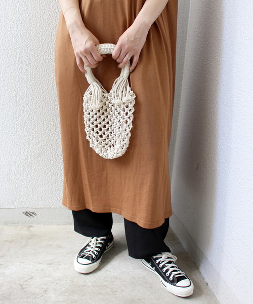 ottilie（オティーリエ）の「ちび編み込みBAG（かごバッグ・レディース・ホワイト/ブラウン・FREE）」の3枚目の写真