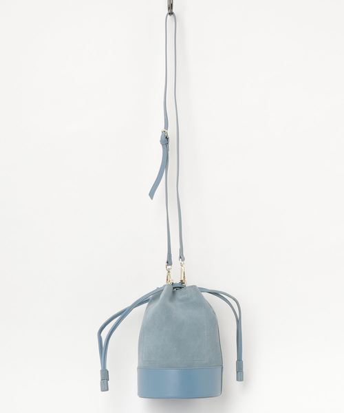 tov（トーヴ）の「【tov】スエード巾着バッグ（ショルダーバッグ・レディース・グレー/キャメル/サックスブルー・フリー）」の4枚目の写真