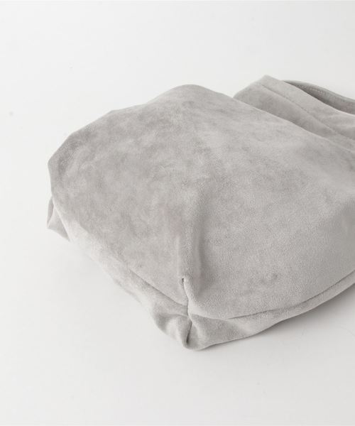 Confirm（コンファーム）の「スエードショルダーバッグ【Confirm】（ショルダーバッグ・メンズ・ブラック/ベージュ/グレー/イエロー/グリーン・FREE）」の7枚目の写真