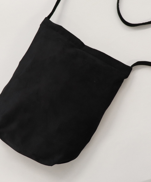 Confirm（コンファーム）の「スエードショルダーバッグ【Confirm】（ショルダーバッグ・メンズ・ブラック/ベージュ/グレー/イエロー/グリーン・FREE）」の12枚目の写真