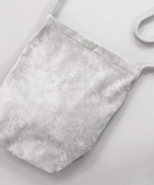 Confirm（コンファーム）の「スエードショルダーバッグ【Confirm】（ショルダーバッグ・メンズ・ブラック/ベージュ/グレー/イエロー/グリーン・FREE）」の11枚目の写真