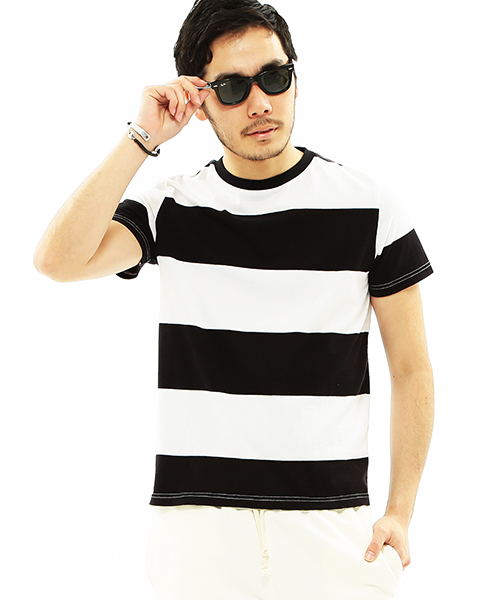 BEAMS PLUS（ビームスプラス）の「○BEAMS PLUS / 4インチ ボーダーTシャツ（Tシャツ/カットソー・メンズ・ホワイト/ネイビー・MEDIUM/SMALL/X-LARGE/LARGE）」の2枚目の写真