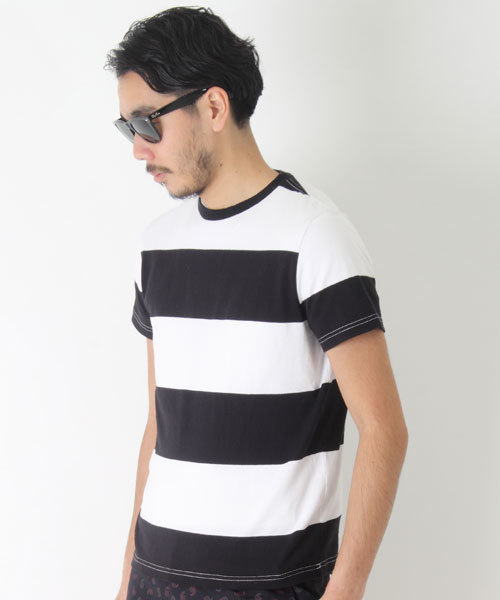 BEAMS PLUS（ビームスプラス）の「○BEAMS PLUS / 4インチ ボーダーTシャツ（Tシャツ/カットソー・メンズ・ホワイト/ネイビー・MEDIUM/SMALL/X-LARGE/LARGE）」の4枚目の写真