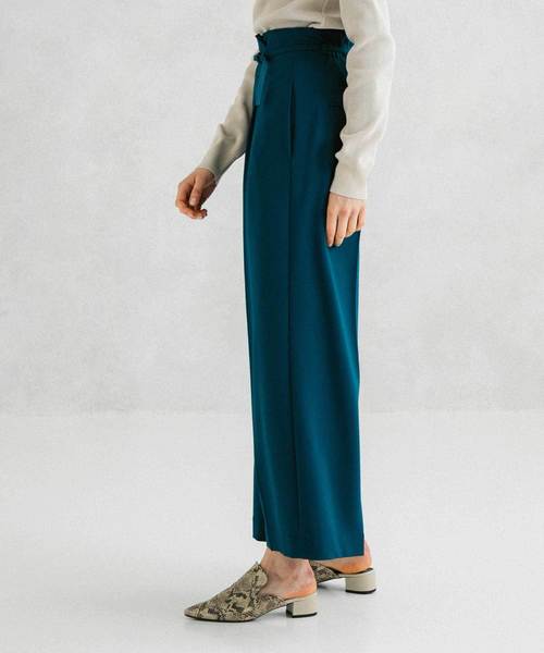 UNITED TOKYO（ユナイテッドトウキョウ）の「ワンタックワイドパンツ（その他パンツ・レディース・グリーン/アイボリー/ブラック/ブラウン/パープル・1/2/3）」の8枚目の写真