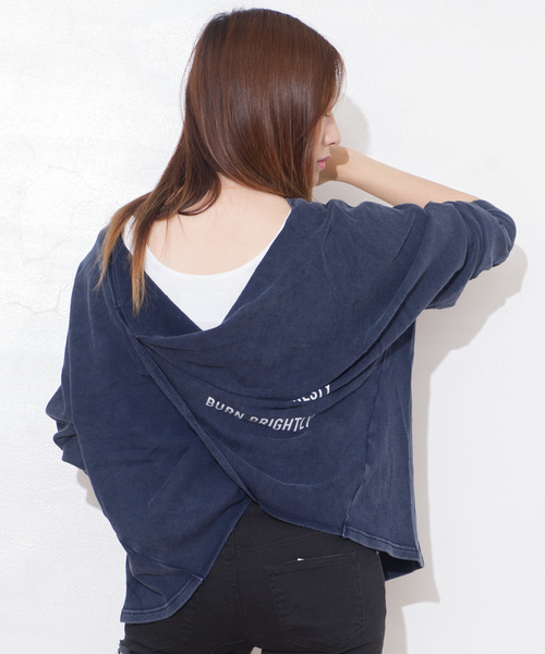 ROGER AND RAW（ロジャーアンドロウ）の「Roger&Raw / プリント入りドレープチュニック（スウェット・レディース・ブラック/ネイビー/グレー/ホワイト・M）」の4枚目の写真