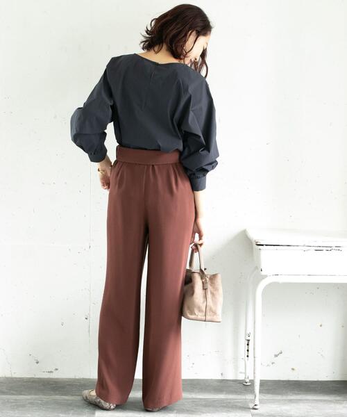 URBAN RESEARCH ROSSO（アーバンリサーチロッソ）の「ベルト付きセミワイドパンツ∴（その他パンツ・レディース・ブラウン/ブラック・36/38）」の8枚目の写真