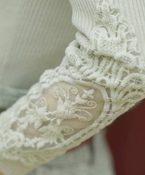 cawaii（カワイイ）の「美しく透ける肩レースのタートルネックニットトップス（ニット/セーター・レディース・ホワイト/ライトグレー/ブラック/ネイビー/ブラウン/グレー/ワインレッド/モカ/ベージュ系その他/ブルー系その他・M/XL/3L）」の21枚目の写真