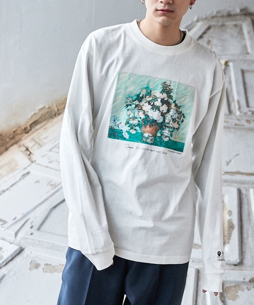 MONO-MART（モノマート）の「別注プリントART ビッグシルエット アートプリント L/Sカットソー（Tシャツ/カットソー・メンズ・ホワイト系その他/ブラック系その他/ベージュ系その他/グリーン系その他/ホワイト系その他2/ホワイト系その他3/ブラック系その他2/ブラック系その他3/ベージュ系その他2/ベージュ系その他3/グリーン系その他2/グリーン系その他3/ホワイト系その他4/その他/ブラウン系その他2/ブラウン系その他3/ブラウン系その他4/ブラウン系その他5/ブラウン系その他6/ブラウン系その他7/ベージュ系その他4/ベージュ系その他5/ベージュ系その他6/ベージュ系その他7/グリーン系その他4/グリーン系その他5/グリーン系その他6/グリーン系その他7/グレイッシュベージュ/その他12/その他13/ホワイト系その他5/ホワイト系その他6/ホワイト系その他7/ブラック系その他4/ブラック系その他5/ブラック系その他6/ブラック系その他7/その他6/その他7/その他8/その他9/その他10/その他11/その他5/ブラウン系その他/その他1/その他2/その他3/その他4/サンドベージュ/ブラック/ホワイト/ダークグリーン/ダークブラウン/その他14・FREE/M/XL）」の5枚目の写真