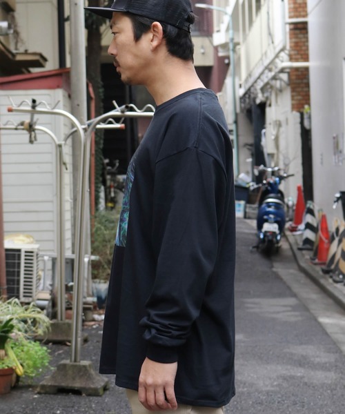 VANS(バンズ)の「VANS/ヴァンズ Moving Ray FLV L/S T-Shirt ロンT(Tシャツ/カットソー・メンズ・ブラック/ホワイト・L/M/XL)」の6枚目の写真