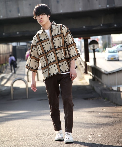 ZIP FIVE(ジップファイブ)の「【ZIP FIVE】ポリシャンブレー半袖ハーフジップ(シャツ/ブラウス・メンズ・ネイビー/ダークブラウン/ブラック系/ライトグレー/ワイン系/ブルー/カーキ/ブラック/ネイビー系/ベージュ/ベージュ系1/ベージュ系/チャコール/ダークグリーン/キャメル/ブラック系1/グレー系・LARGE/X-LARGE/MEDIUM)」の19枚目の写真