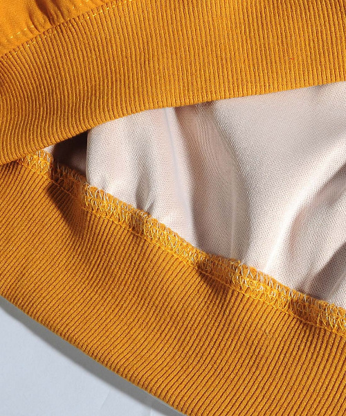 neos(ネオス)の「【neos -addictive design-】ビッグシルエット ピーチスキン バルーンスリーブ クルーネック スウェット(スウェット・メンズ・ホワイト/ブラック/イエロー/ブルー/ピンクベージュ・MEDIUM/LARGE/X-LARGE)」の10枚目の写真