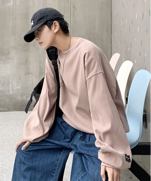 neos(ネオス)の「【neos -addictive design-】ビッグシルエット ピーチスキン バルーンスリーブ クルーネック スウェット(スウェット・メンズ・ホワイト/ブラック/イエロー/ブルー/ピンクベージュ・MEDIUM/LARGE/X-LARGE)」の20枚目の写真