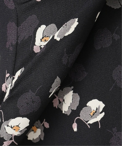 セール ナシジクラシカルフラワーワンピース ワンピース La Totalite ラトータリテ のファッション