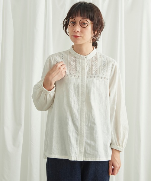 Lene(レネ)の「アンティークレース 切り替えブラウス(シャツ/ブラウス・レディース・ホワイト/ネイビー・FREE)」の10枚目の写真
