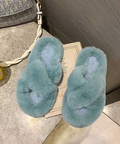 TABI PAL（タビパル）の「【TABI PAL】あったか　クロスデザイン ファー スリッパ（ルームシューズ/スリッパ・レディース・イエロー/ブルー/ベージュ/オレンジ/ピンク/ブラック/ピンク系その他・23.5cm/24.5cm/24cm/25cm/22.5cm/23cm）」の15枚目の写真