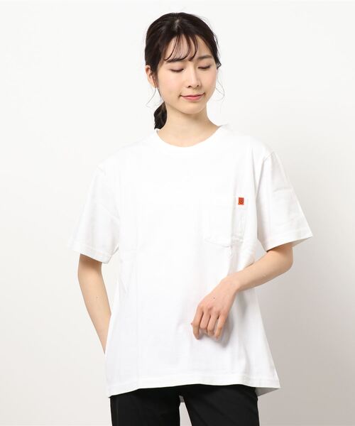 UNIVERSAL OVERALL(ユニバーサルオーバーオール)の「GARMENT DYE POCKET TEE(Tシャツ/カットソー・メンズ・ホワイト/オレンジ・M/L)」の1枚目の写真