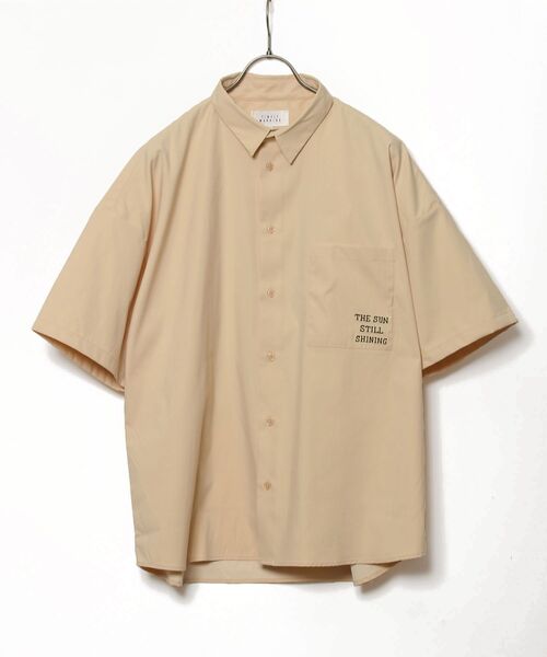 TIMELY WARNING（タイムリーワーニング）の「Timely Warning / バックプリント 半袖ビッグシャツ（シャツ/ブラウス・メンズ・ホワイト/スカイブルー/ブラック/サンドベージュ/A/B/C/オレンジ系その他4・MEDIUM/LARGE）」の12枚目の写真