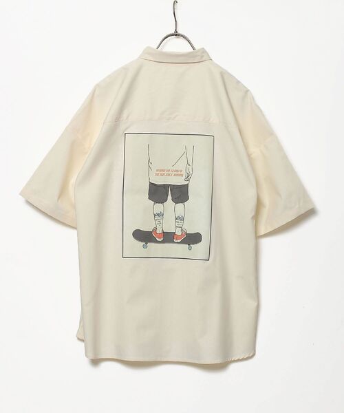 TIMELY WARNING（タイムリーワーニング）の「Timely Warning / バックプリント 半袖ビッグシャツ（シャツ/ブラウス・メンズ・ホワイト/スカイブルー/ブラック/サンドベージュ/A/B/C/オレンジ系その他4・MEDIUM/LARGE）」の19枚目の写真