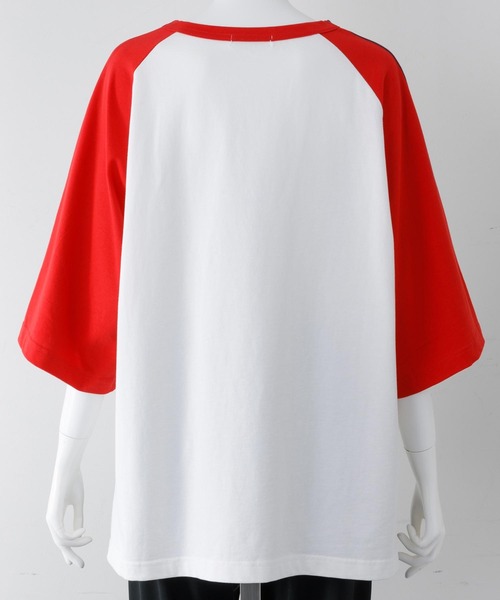 MILKFED.(ミルクフェド)の「BICOLOR RAGLAN TOP(Tシャツ/カットソー・レディース・ライトブルー/ブラック/ネイビー・ONE SIZE)」の12枚目の写真