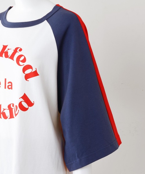 MILKFED.(ミルクフェド)の「BICOLOR RAGLAN TOP(Tシャツ/カットソー・レディース・ライトブルー/ブラック/ネイビー・ONE SIZE)」の15枚目の写真