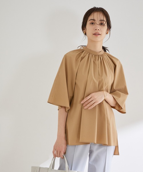 ROPE'（ロペ）の「【洗える】スタンドカラーギャザーブラウス（シャツ/ブラウス・レディース・ホワイト/グレー/キャメル・38）」の3枚目の写真