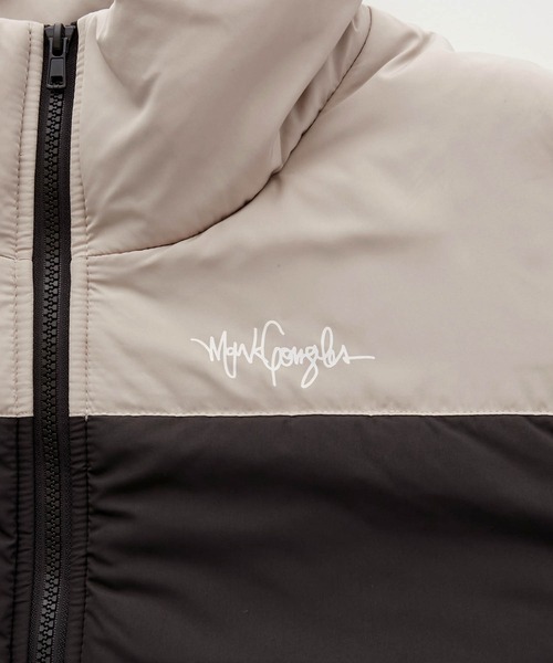 Mark Gonzales（マーク・ゴンザレス）の「Mark Gonzales/マークゴンザレス MONO-MART別注 ビッグシルエット ハイネック ボリュームスリーブ中綿ジャケット（ダウンジャケット/コート・メンズ・グレー系その他2/グレー系その他/ブラック系その他2/ブラック系その他・FREE）」の9枚目の写真