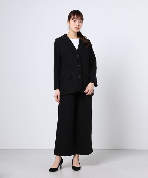 emi+（エミプラス）の「テーラードジャケット＋センタープレスワイド