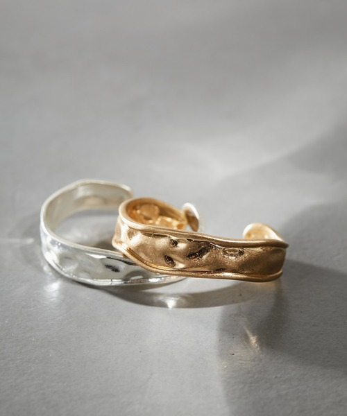 Chico（チコ）の「メタルバングル（バングル/リストバンド・レディース・シルバー/ゴールド・FREE）」の3枚目の写真