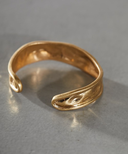 Chico（チコ）の「メタルバングル（バングル/リストバンド・レディース・シルバー/ゴールド・FREE）」の4枚目の写真