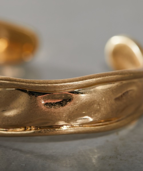 Chico（チコ）の「メタルバングル（バングル/リストバンド・レディース・シルバー/ゴールド・FREE）」の5枚目の写真