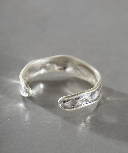 Chico（チコ）の「メタルバングル（バングル/リストバンド・レディース・シルバー/ゴールド・FREE）」の6枚目の写真