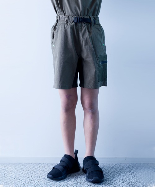 瞬足（シュンソク）の「瞬足/キッズ/ 24/7.techカーゴショートパンツ/SSA4020（カーゴパンツ・キッズ・チャコール/カーキ/ベージュ・L/M/S/XL）」の3枚目の写真