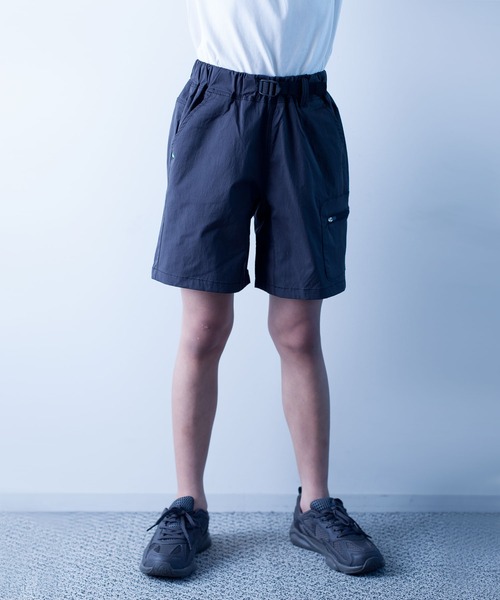 瞬足（シュンソク）の「瞬足/キッズ/ 24/7.techカーゴショートパンツ/SSA4020（カーゴパンツ・キッズ・チャコール/カーキ/ベージュ・L/M/S/XL）」の2枚目の写真