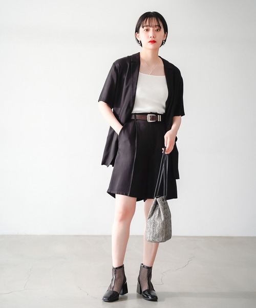 PAGEBOY（ページボーイ）の「クリアリネンショートトラウザー（その他パンツ・レディース・ブラック/ブラウン系その他/グレイッシュベージュ・FREE）」の12枚目の写真