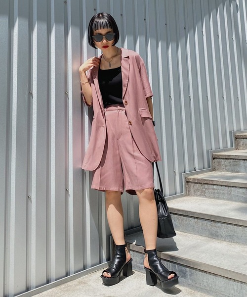 PAGEBOY（ページボーイ）の「クリアリネンショートトラウザー（その他パンツ・レディース・ブラック/ブラウン系その他/グレイッシュベージュ・FREE）」の15枚目の写真