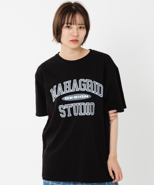 MAHAGRID（マハグリッド）の「『mahagrid/マハグリッド』COLLEGE LOGO TEE/カレッジ ロゴ 半袖Tシャツ（Tシャツ/カットソー・メンズ・ホワイト/ブラック/ネイビー/ブルー/アイボリー/ブラック×グレー・M/L/XL/S）」の4枚目の写真