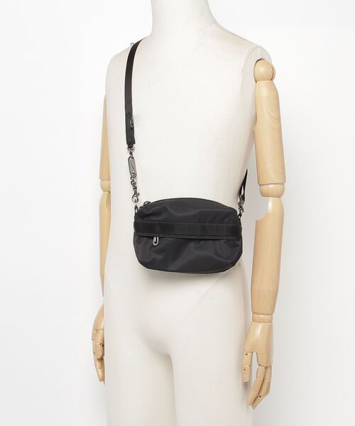 NIKE（ナイキ）の「NIKE W NSW FUTURA LUXE CROSSBODY / ナイキ