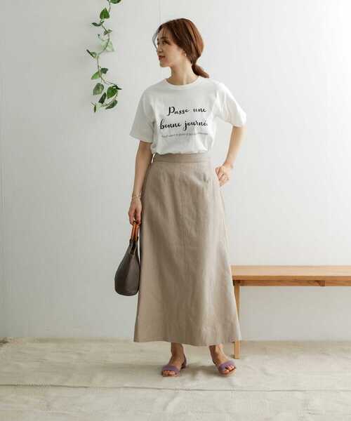 URBAN RESEARCH DOORS(アーバンリサーチドアーズ)の「ラミーイージーセミフレアスカート(スカート・レディース・ライトグレー/ブラック/ブラウン・ONE)」の17枚目の写真