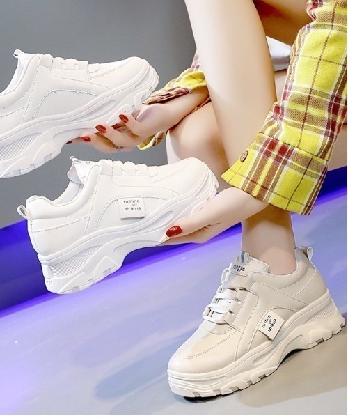 Shoes in Closet（シューズインクローゼット）の「軽量厚底 ボリュームソール サイドタグ ダッドスニーカー 54（スニーカー・レディース・ホワイト/ベージュ・M/XS/L/LL/S）」の15枚目の写真