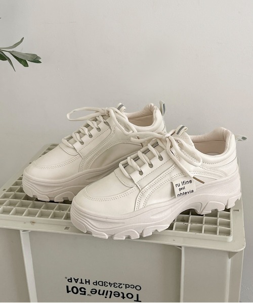Shoes in Closet（シューズインクローゼット）の「軽量厚底