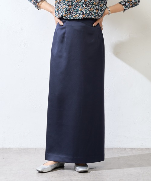 SHENERY（シーナリー）の「サテンタイトマキシスカート（スカート・レディース・ネイビー/イエロー/キャメル・38/36）」の6枚目の写真