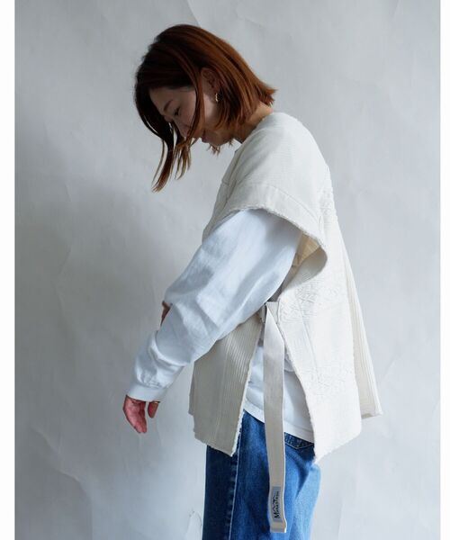 MANASTASH（マナスタッシュ）の「MANASTASH/マナスタッシュ　W's PATCHWORK VEST　パッチワークベスト（ベスト・レディース・ブラック/ナチュラル・MEDIUM）」の3枚目の写真
