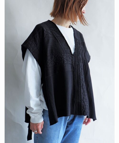 MANASTASH（マナスタッシュ）の「MANASTASH/マナスタッシュ　W's PATCHWORK VEST　パッチワークベスト（ベスト・レディース・ブラック/ナチュラル・MEDIUM）」の10枚目の写真