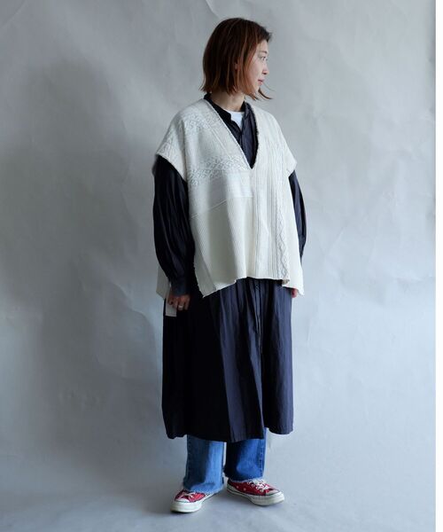 MANASTASH（マナスタッシュ）の「MANASTASH/マナスタッシュ　W's PATCHWORK VEST　パッチワークベスト（ベスト・レディース・ブラック/ナチュラル・MEDIUM）」の12枚目の写真